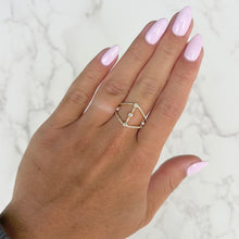 14K GOLD DIAMOND MAE RING