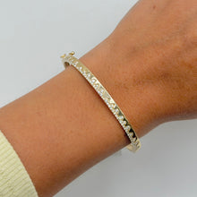 14K GOLD DIAMOND MEGHAN BANGLE