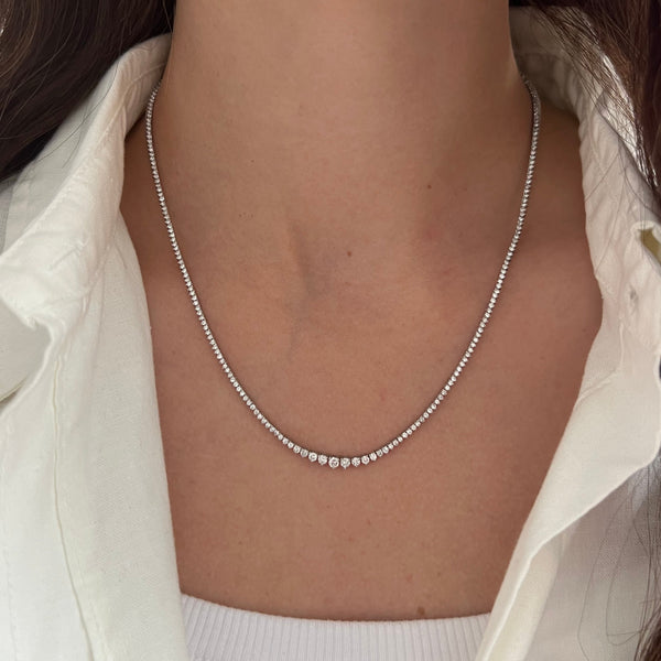 14K GOLD 3.08 NATURAL DIAMOND GRADUATED TENNIS NECKLACE