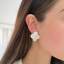 14K GOLD DIAMOND MOTHER OF PEARL SORA CLOVER EARRINGS