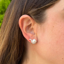 14K GOLD DIAMOND PEARL TRISH STUDS