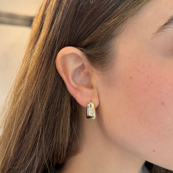 14K GOLD DIAMOND IRIS HUGGIES