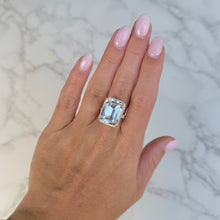 14K GOLD DIAMOND WHITE TOPAZ KIMMY RING