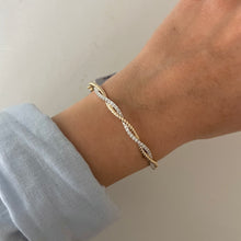 14K GOLD DIAMOND DVORA BANGLE