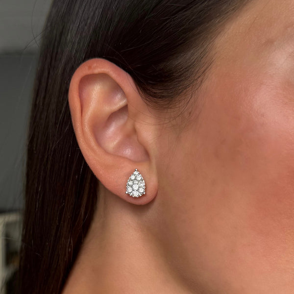 14K GOLD DIAMOND IRIS PEAR STUDS