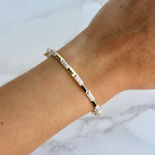 14K GOLD DIAMOND AVRIL BANGLE
