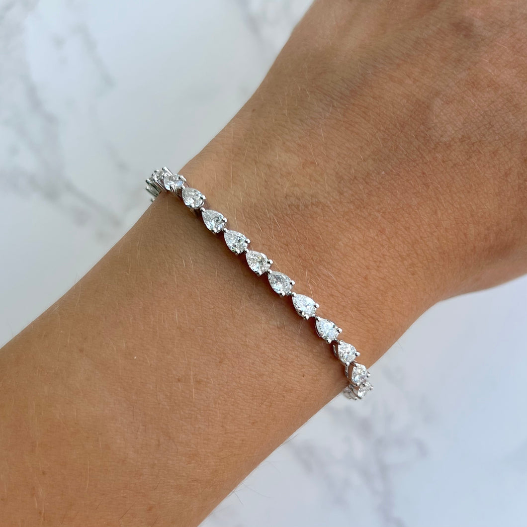 14K GOLD LAB GROWN DIAMOND VICTORIA PEAR TENNIS BRACELET