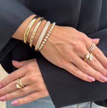 14K GOLD HEDI BANGLE