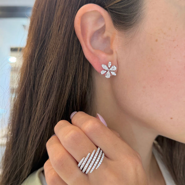 14K GOLD DIAMOND MAREN FLOWER STUDS