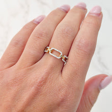14K GOLD DIAMOND SHAY RING