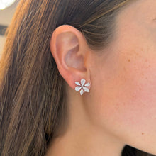 14K GOLD DIAMOND MAREN FLOWER STUDS