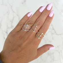 14K GOLD DIAMOND MAE RING