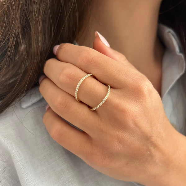 14K GOLD DIAMOND ESTEE RING