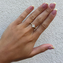 14K GOLD DIAMOND CARRIE CLOVER RING