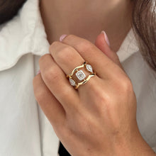 14K GOLD DIAMOND LEESA RING