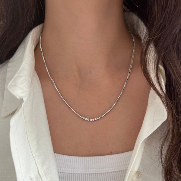 14K GOLD 3.08 NATURAL DIAMOND GRADUATED TENNIS NECKLACE