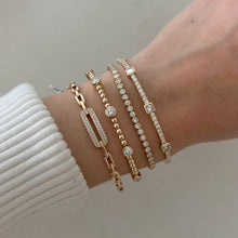 14K GOLD DIAMOND JULIE BANGLE