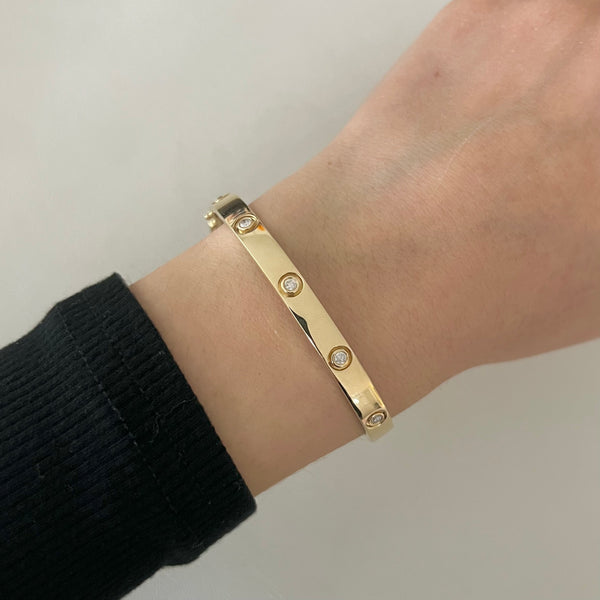 14K GOLD DIAMOND ROBYN BANGLE