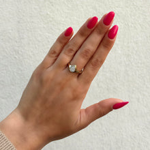 14K GOLD DIAMOND SMALL JESSIE PEAR RING