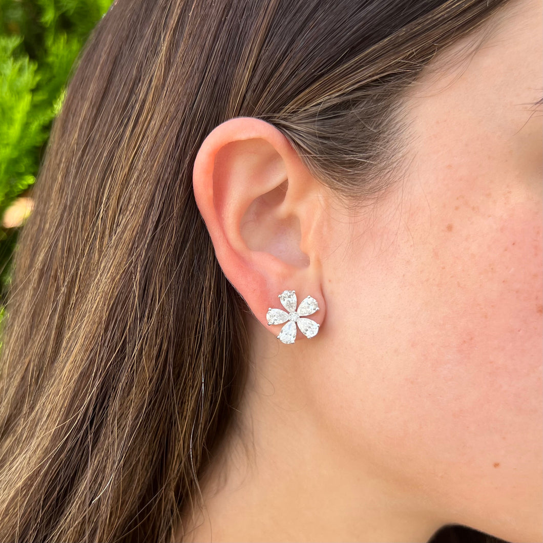 14K GOLD LAB GROWN DIAMOND FLOWER STUDS