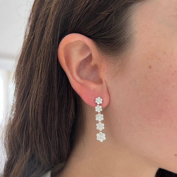 14K GOLD DIAMOND MYRA FLOWER EARRINGS