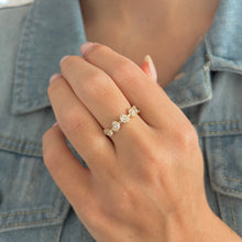 14K GOLD DIAMOND AUDREY RING