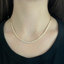 14K GOLD DIAMOND FLORA BEZEL NECKLACE