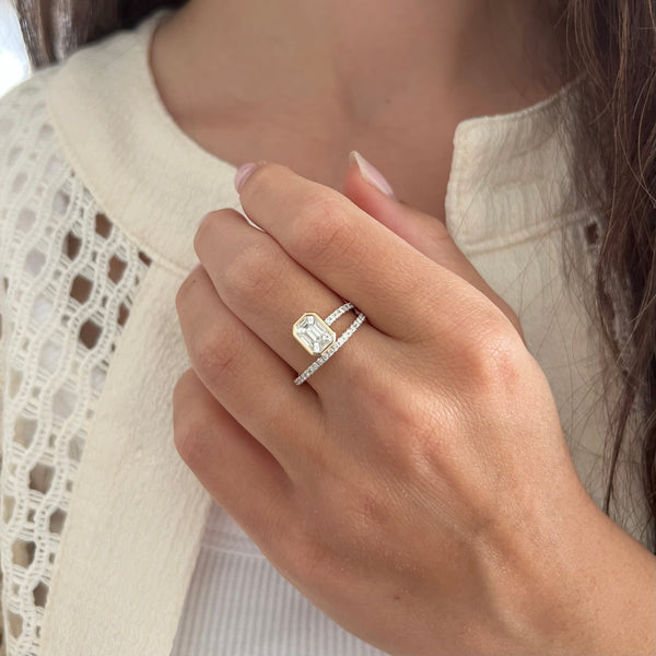 14K GOLD DIAMOND MYRA RING