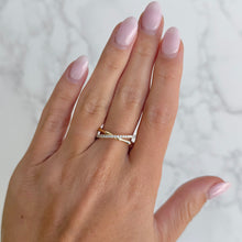 14K GOLD DIAMOND AMIRA RING