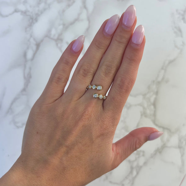 14K GOLD DIAMOND HILARY RING