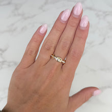 14K GOLD DIAMOND BEA RING