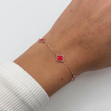14K GOLD CORAL SMALL MEGAN CLOVER BRACELET