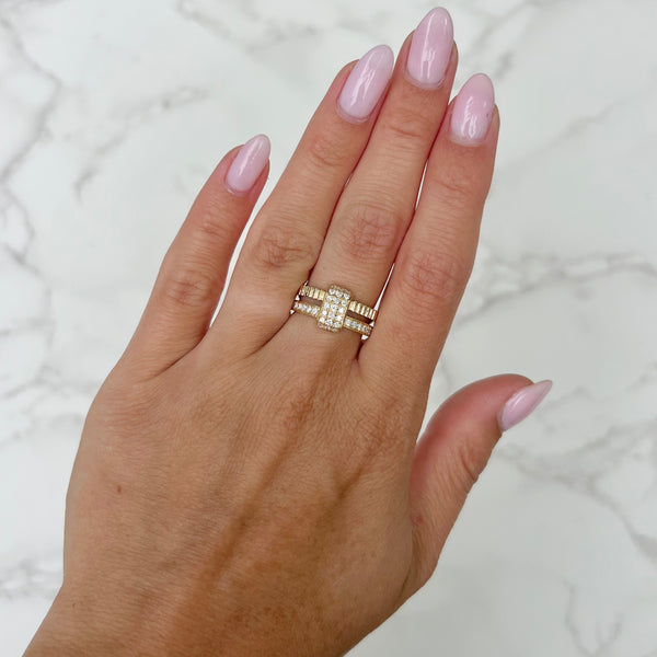 14K GOLD DIAMOND HOLLY RING