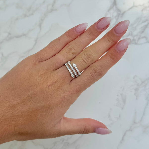 14K GOLD DIAMOND KENDALL RING