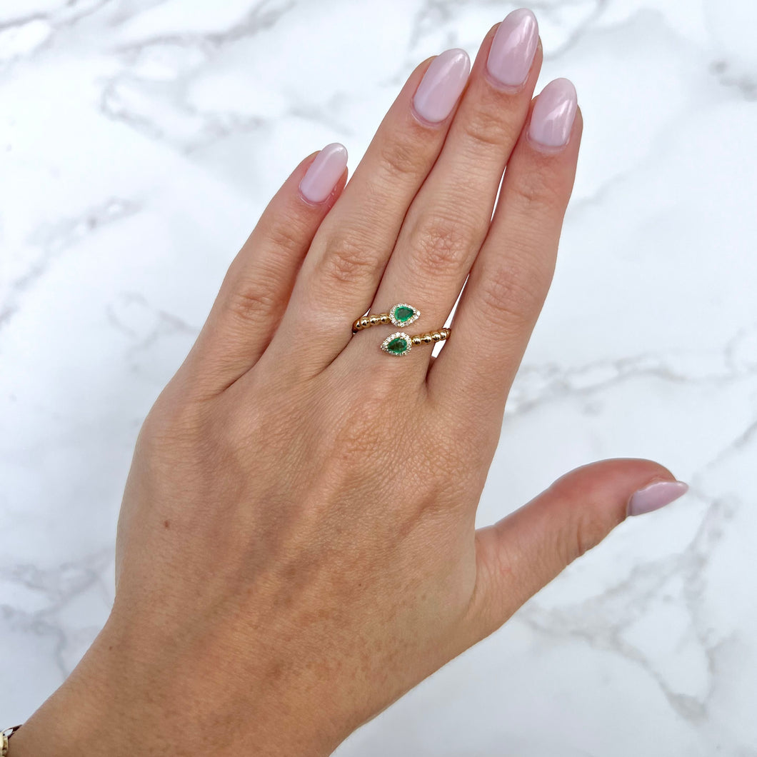 14K GOLD DIAMOND EMERALD MADISON PEAR RING