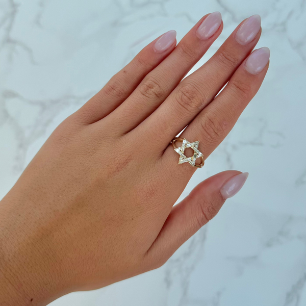 14K GOLD DIAMOND SMALL BAGUETTE STAR OF DAVID RING