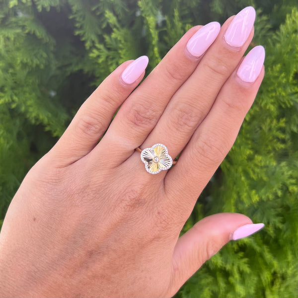 14K GOLD DIAMOND ELYSE CLOVER RING