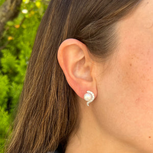 14K GOLD DIAMOND PEARL TRISH STUDS