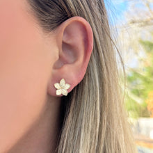 14K GOLD PIA FLOWER STUDS