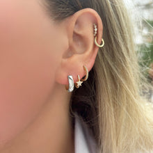 14K GOLD SMALL REVERSIBLE HANNAH HUGGIES