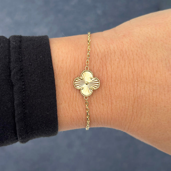 14K GOLD SINGLE CARLIE CLOVER BRACELET