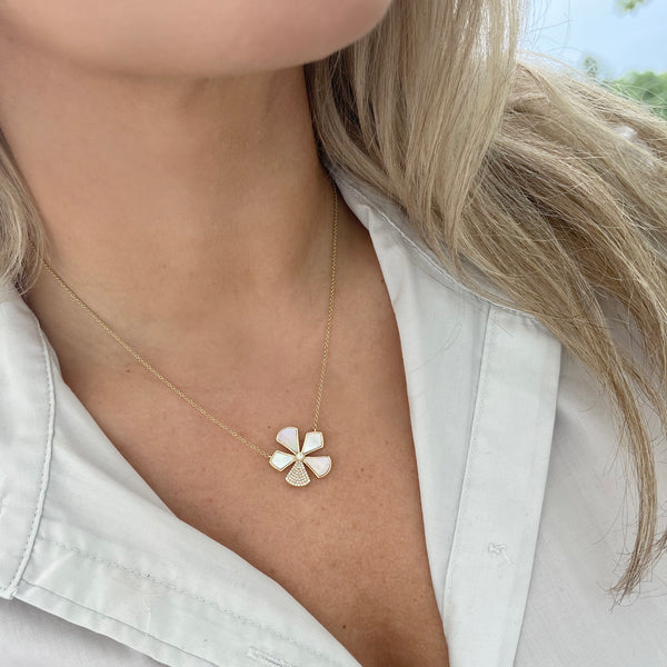 14K GOLD DIAMOND MOTHER OF PEARL AND PINK MOTHER OF PEARL DALE FLOWER NECKLACE