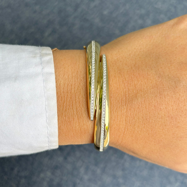 14K GOLD DIAMOND TARA BANGLE