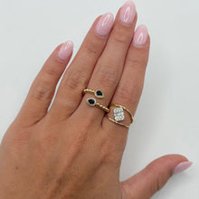 14K GOLD DIAMOND SAPPHIRE MADISON PEAR RING