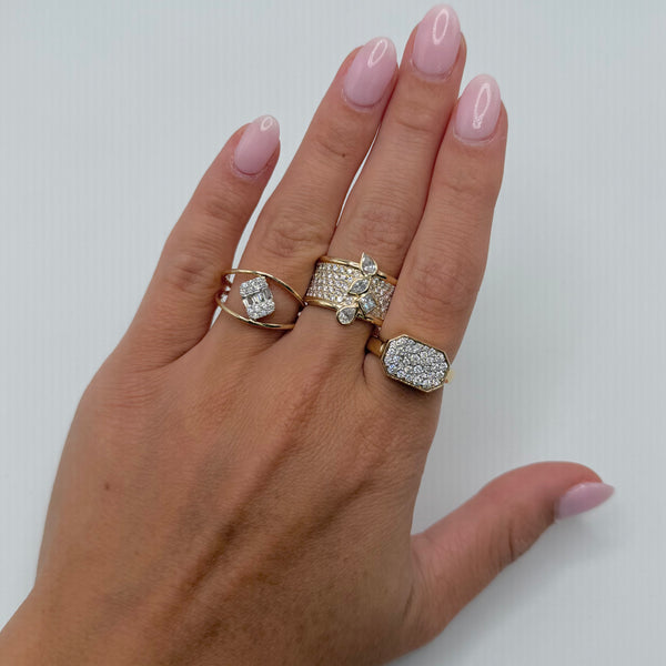 14K GOLD DIAMOND MERRI RING