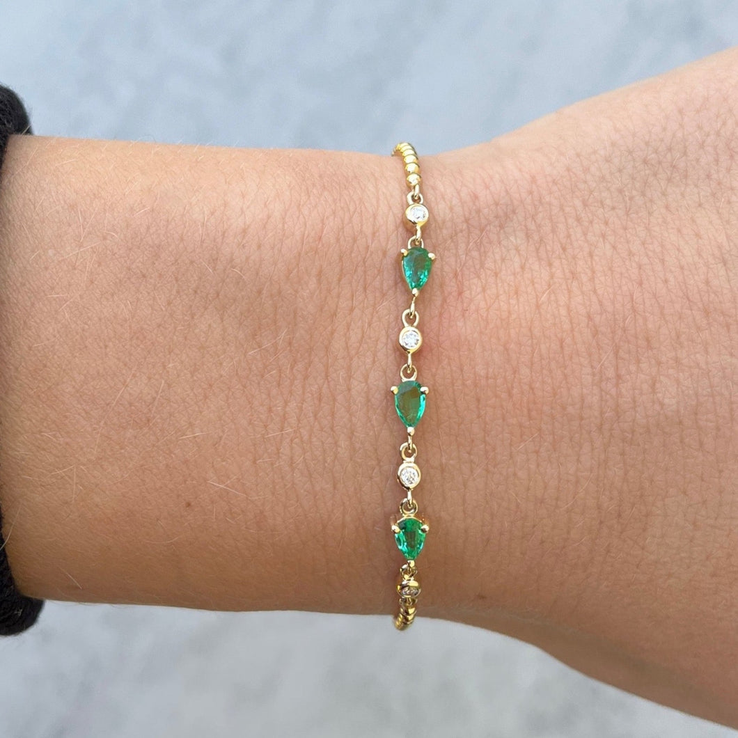 14K GOLD DIAMOND EMERALD ALIX BRACELET