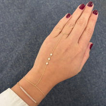 14K GOLD DIAMOND RACQUI HAND CHAIN