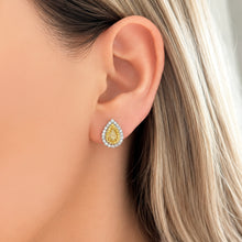 14K GOLD DIAMOND BRENDA PEAR STUDS