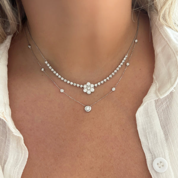 14K GOLD DIAMOND ALICIA FLOWER NECKLACE