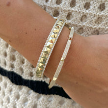 14K GOLD DIAMOND ANGELINA BANGLE